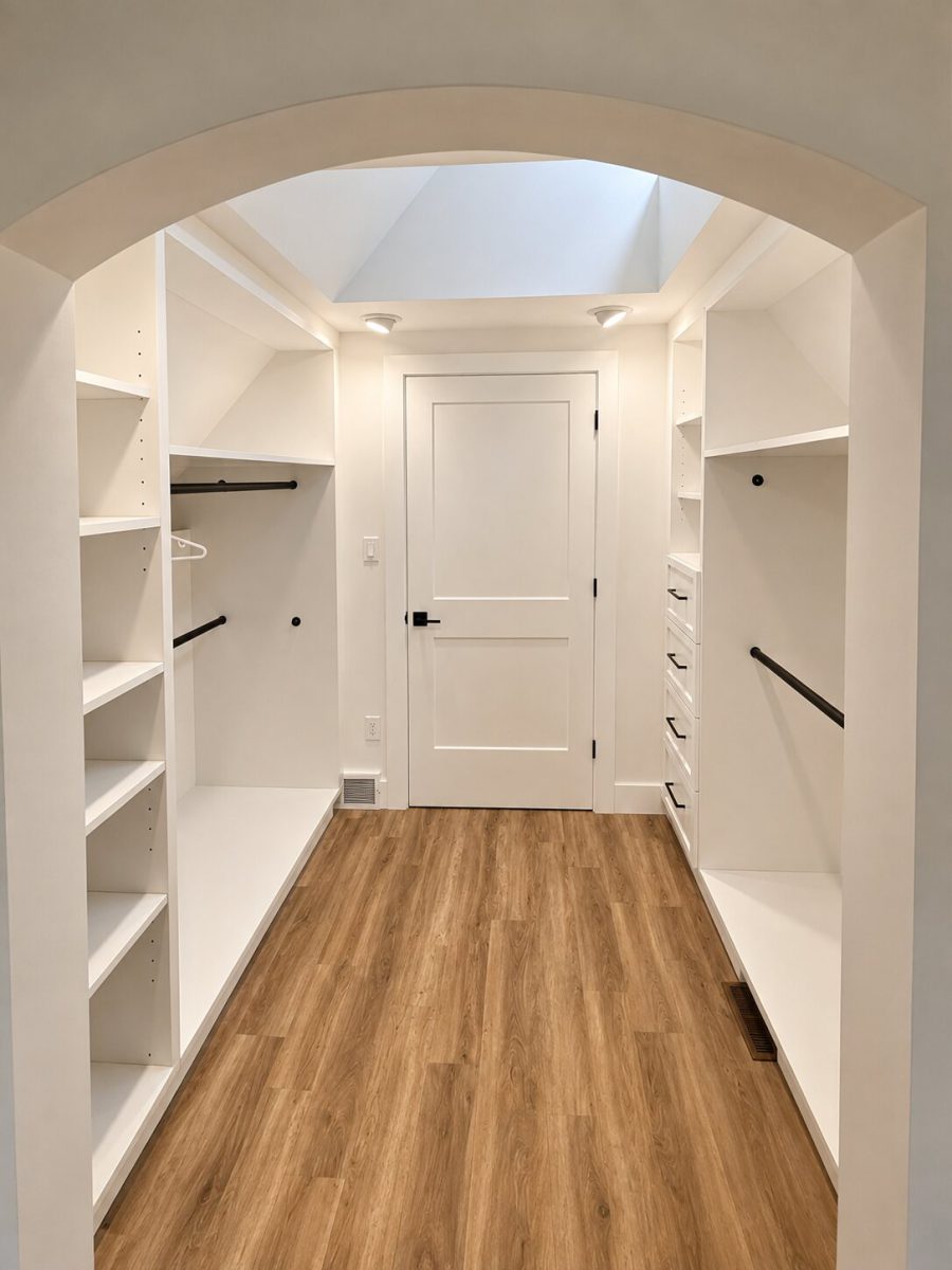 Custom built-in walk-in closet shelving